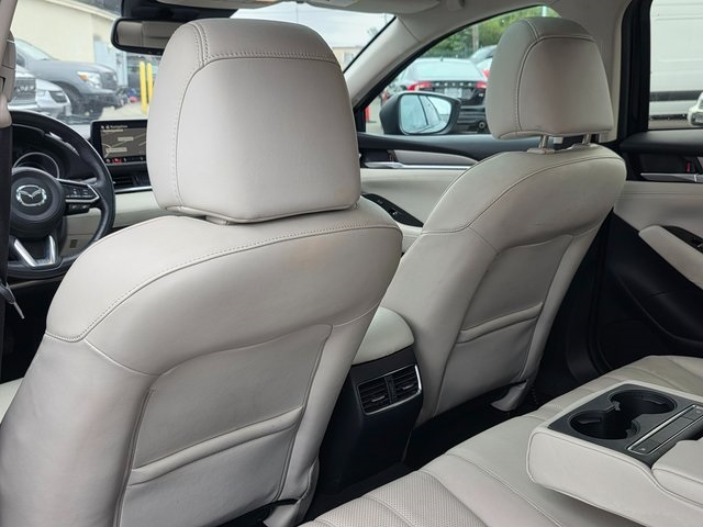 Vehicle image 19 of 37
