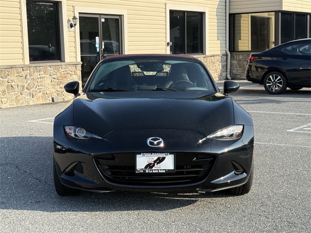 Vehicle image 2 of 21