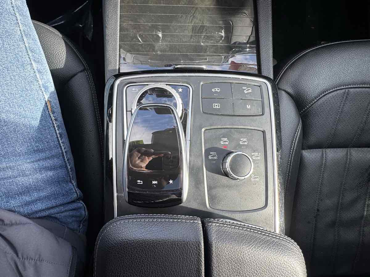 2018 Mercedes-Benz GLE AMG 43 Image 13 of 24