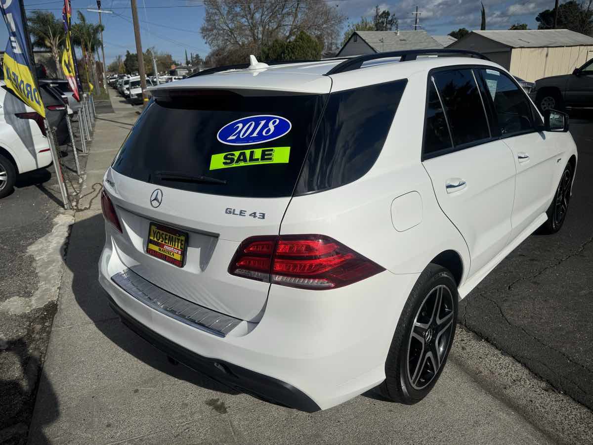2018 Mercedes-Benz GLE AMG 43 Image 3 of 24