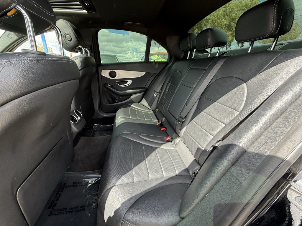Vehicle image 12 of 26