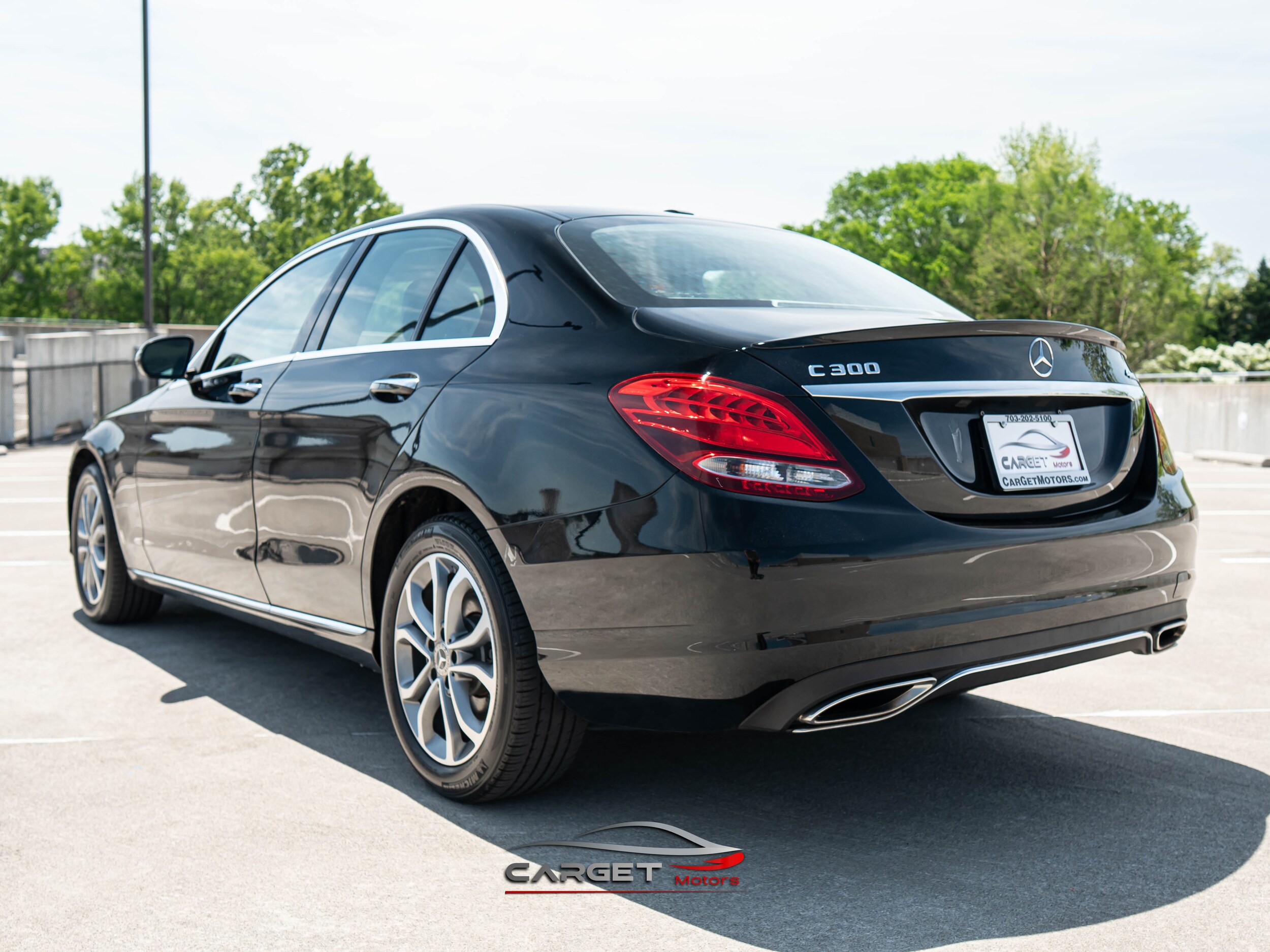 Vehicle image 6 of 51