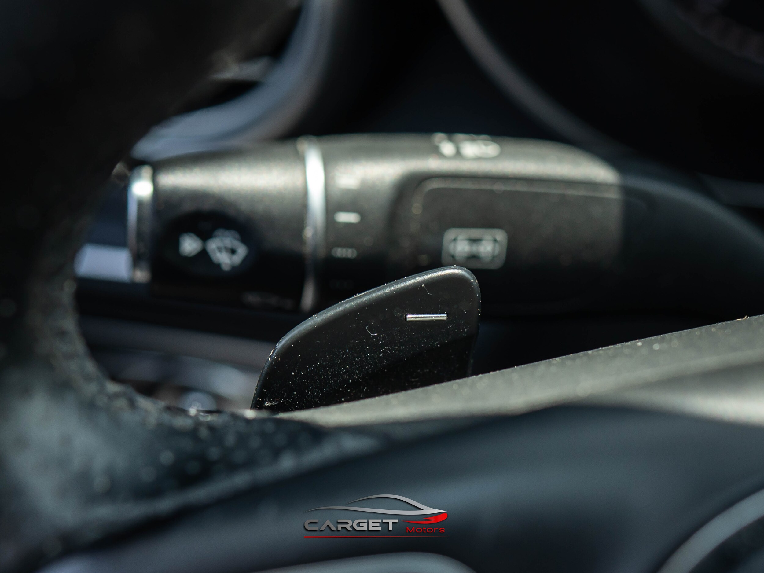 Vehicle image 27 of 51