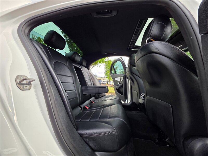 Vehicle image 21 of 54