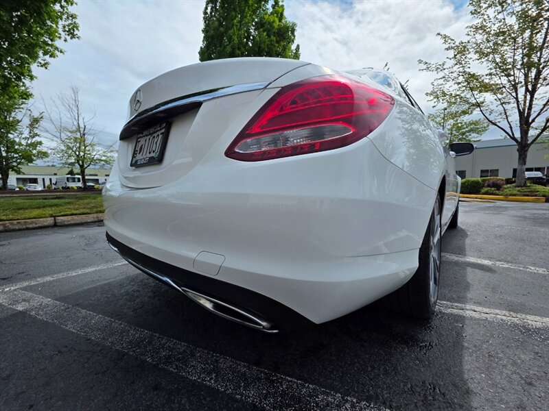 Vehicle image 14 of 54