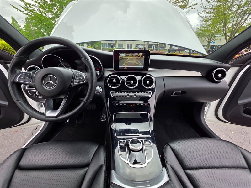 Vehicle image 22 of 54