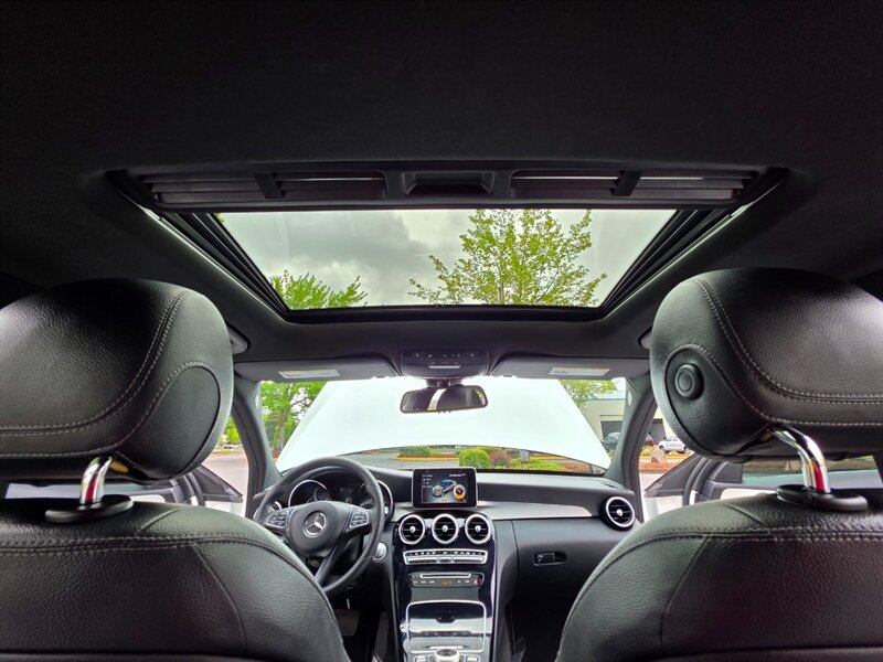 Vehicle image 23 of 54