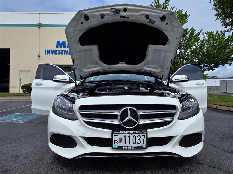 Vehicle image 31 of 54