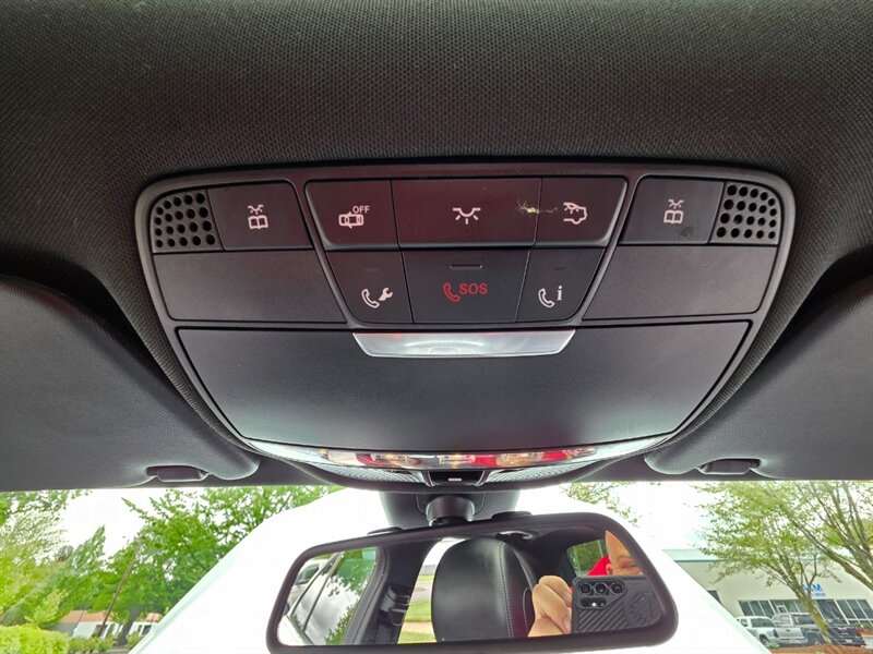 Vehicle image 51 of 54