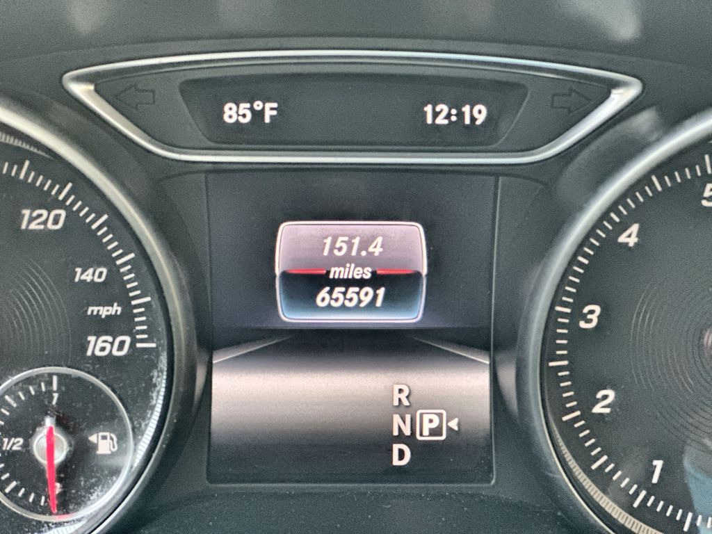 2018 Mercedes-Benz CLA 250 Image 19 of 35