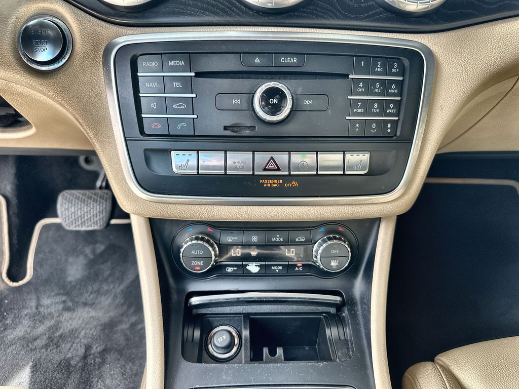 2018 Mercedes-Benz CLA 250 Image 28 of 35