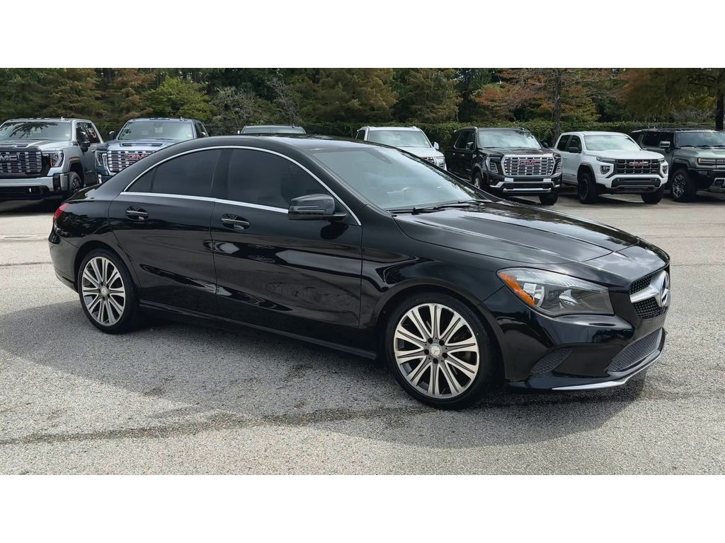 2018 Mercedes-Benz CLA 250 Image 4 of 35