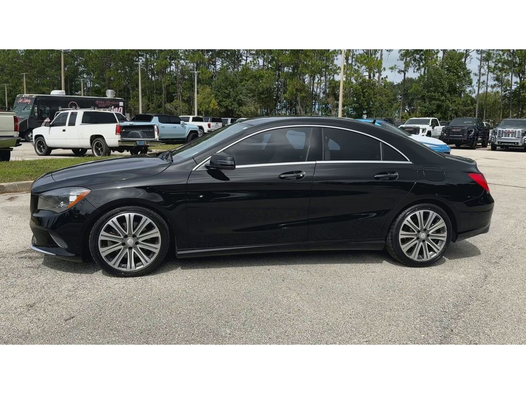2018 Mercedes-Benz CLA 250 Image 9 of 35