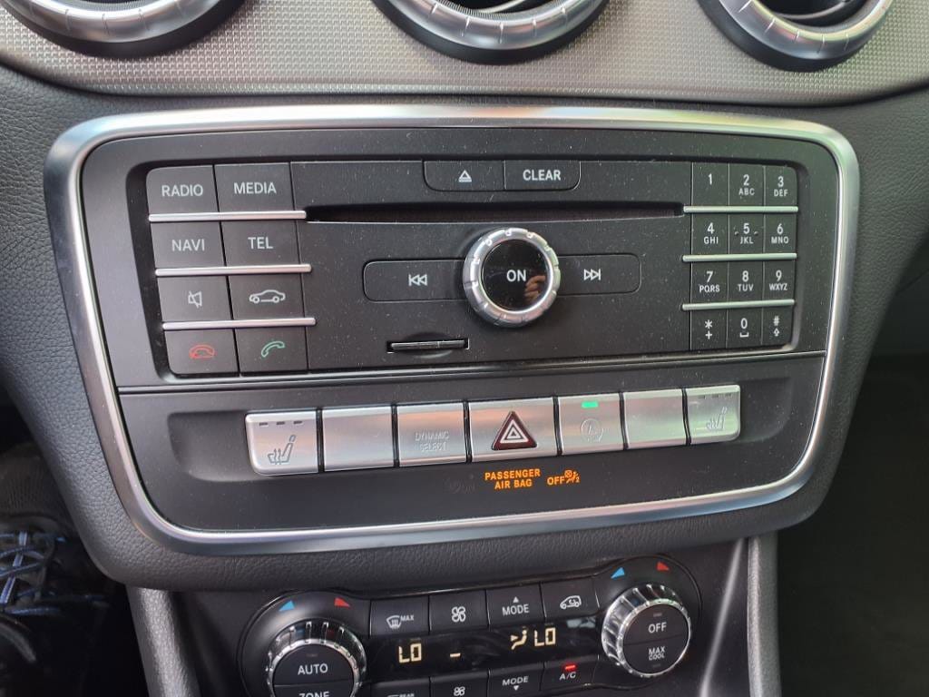 Vehicle image 20 of 36