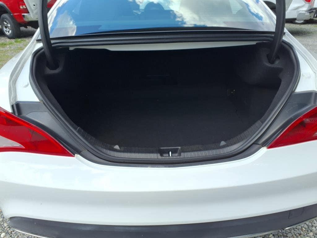 Vehicle image 9 of 36