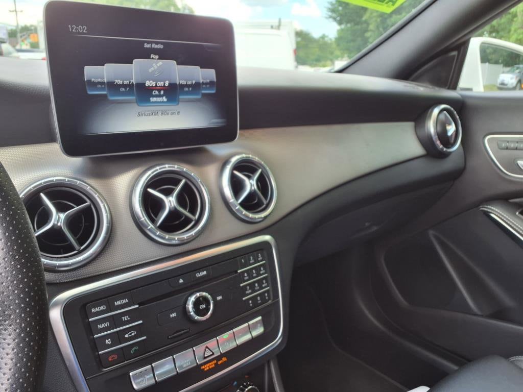 Vehicle image 16 of 36