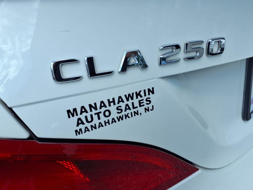Vehicle image 29 of 36