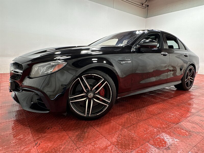 2018 Mercedes-Benz E-Class AMG 63 S Image 3 of 56