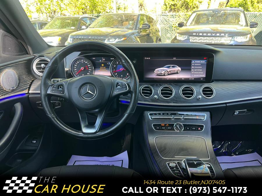 Vehicle image 26 of 35