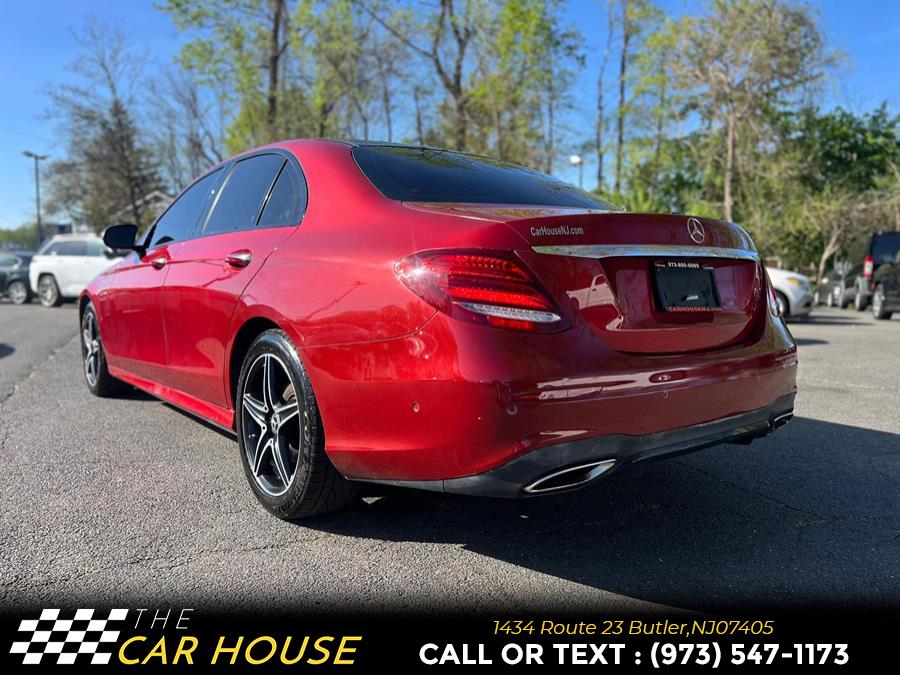Vehicle image 11 of 35