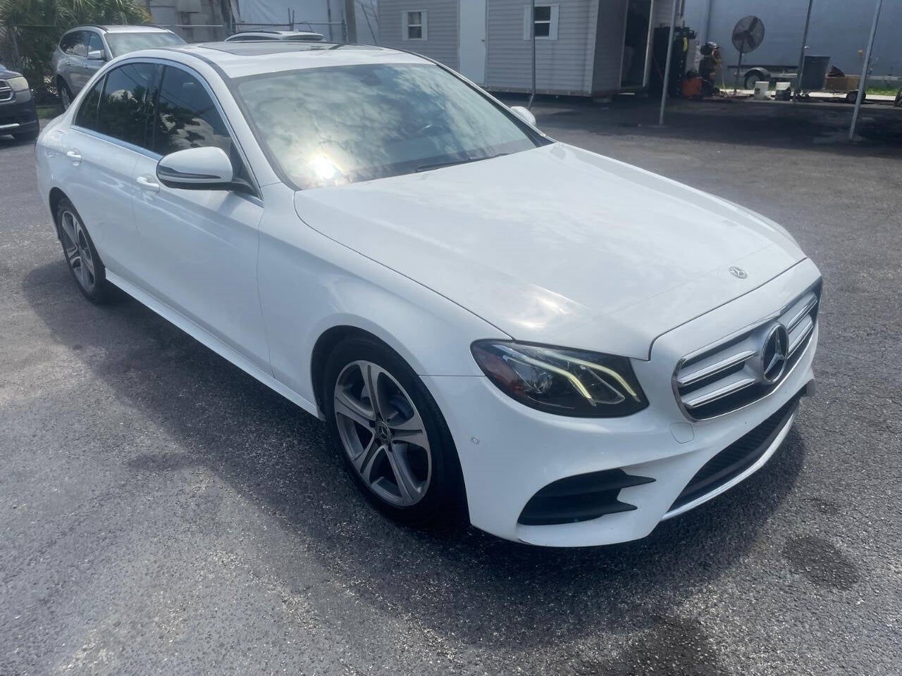 Vehicle image 6 of 47
