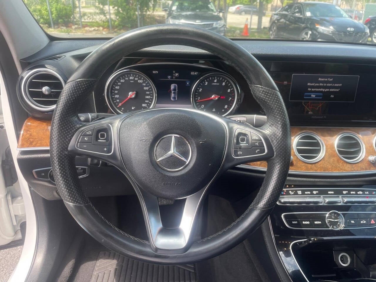 Vehicle image 24 of 47