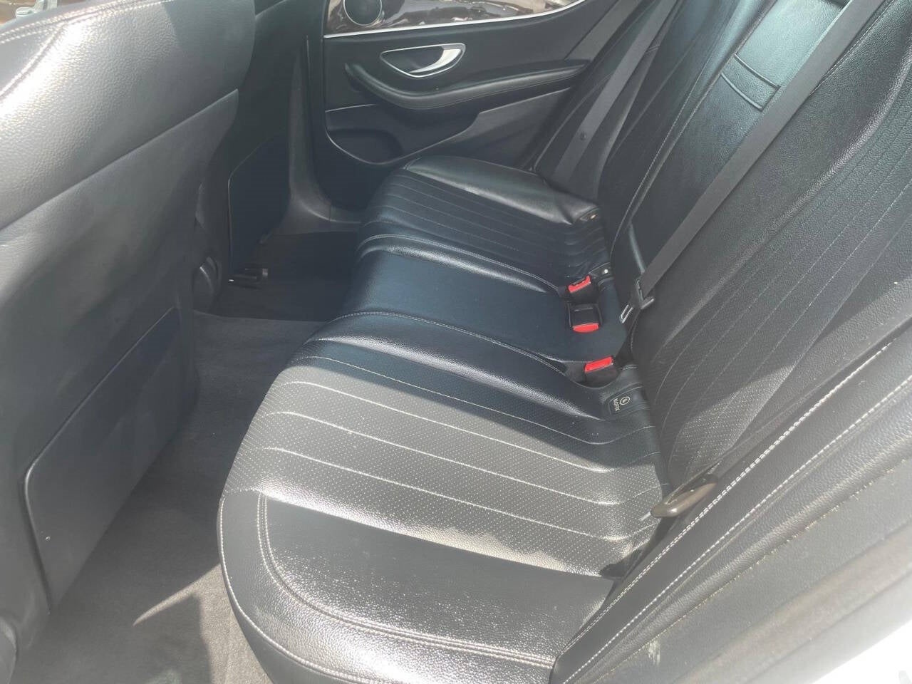 Vehicle image 36 of 47