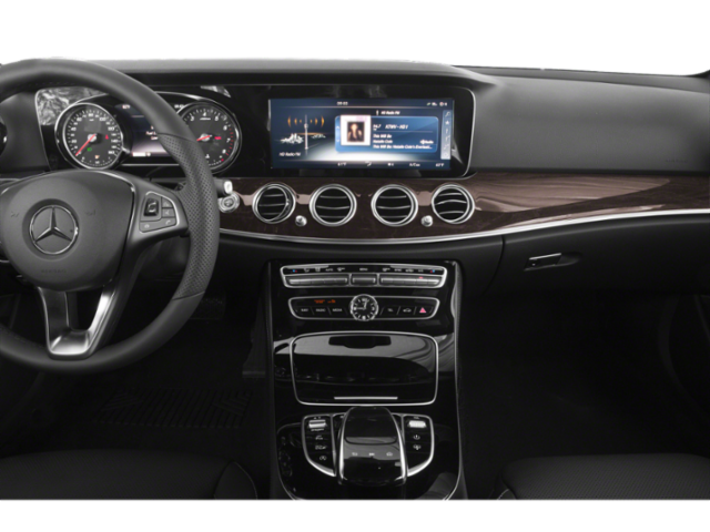 Vehicle image 40 of 47