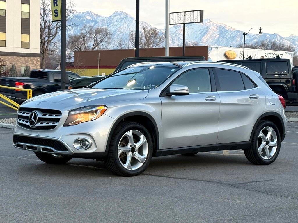 Vehicle image 1 of 32