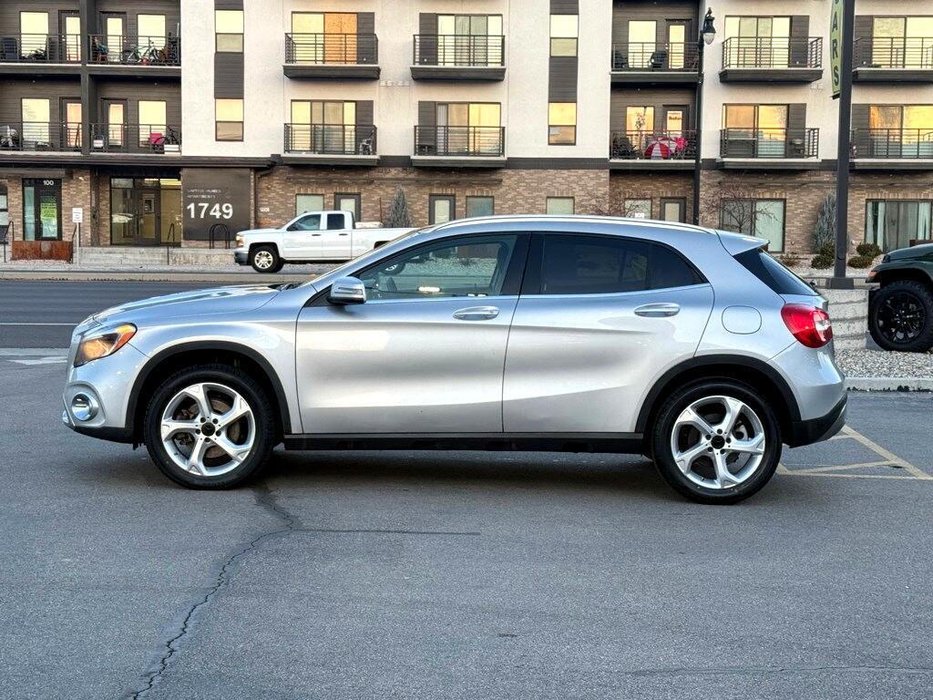 Vehicle image 6 of 32