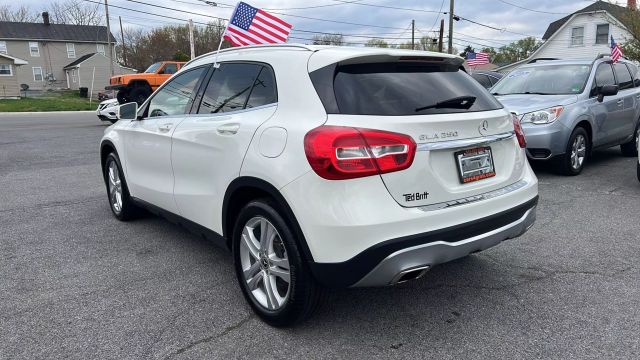 Vehicle image 7 of 41