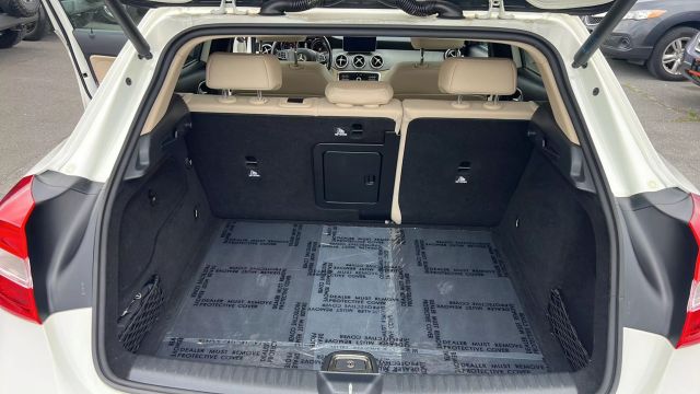 Vehicle image 29 of 41