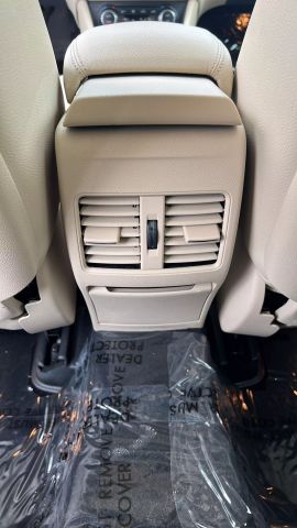 Vehicle image 23 of 41