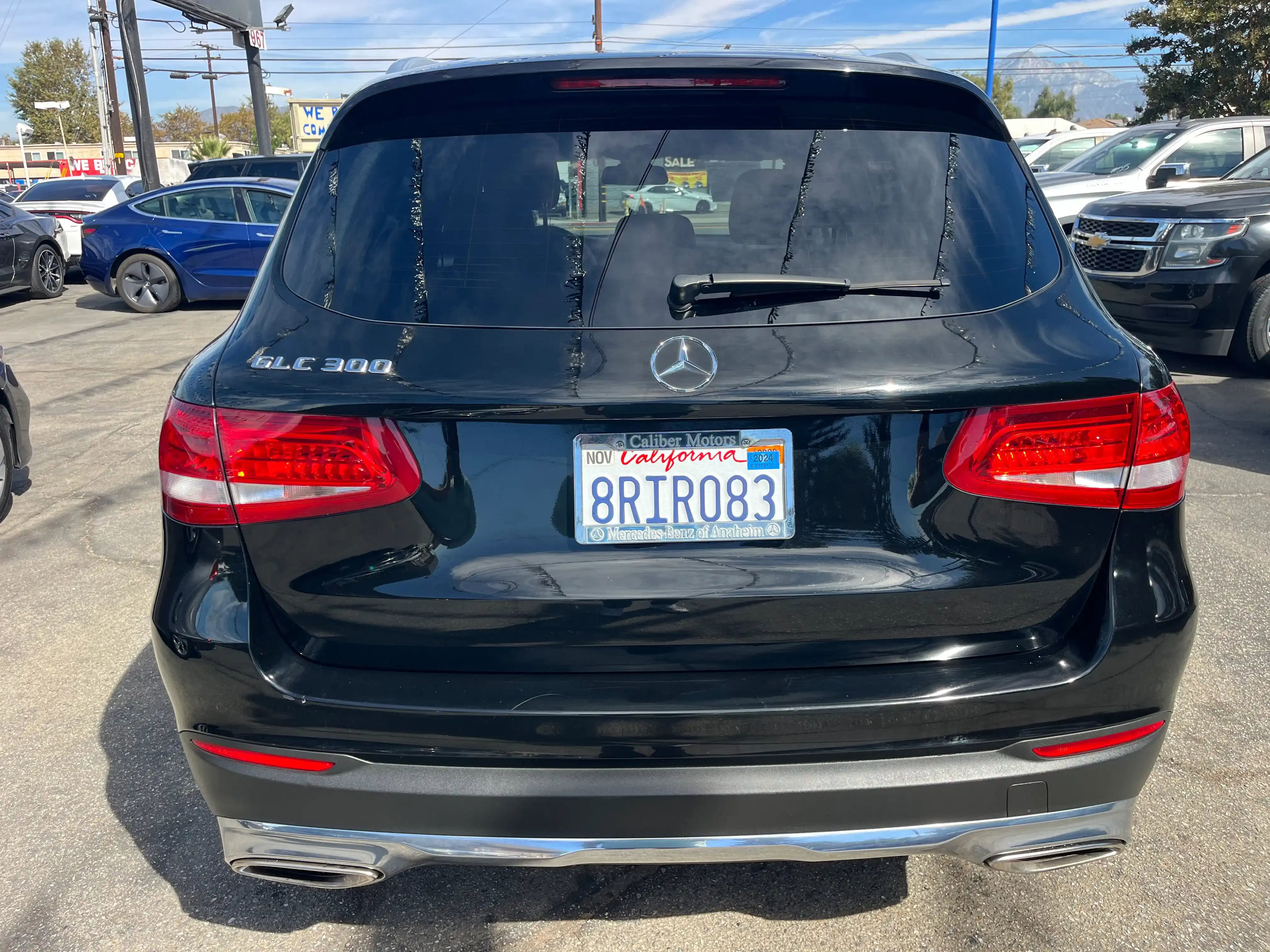 Vehicle image 19 of 70