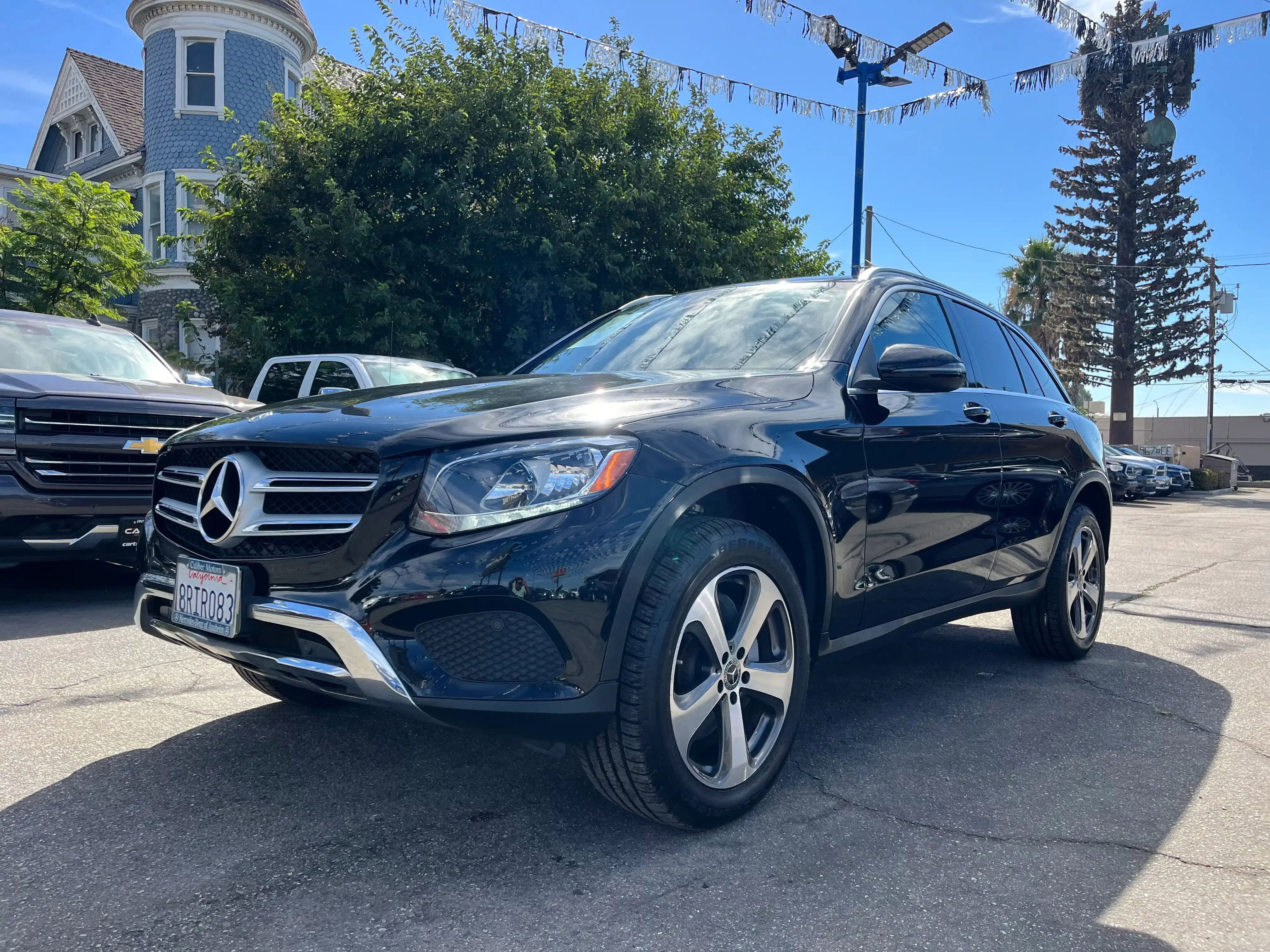 Vehicle image 3 of 70