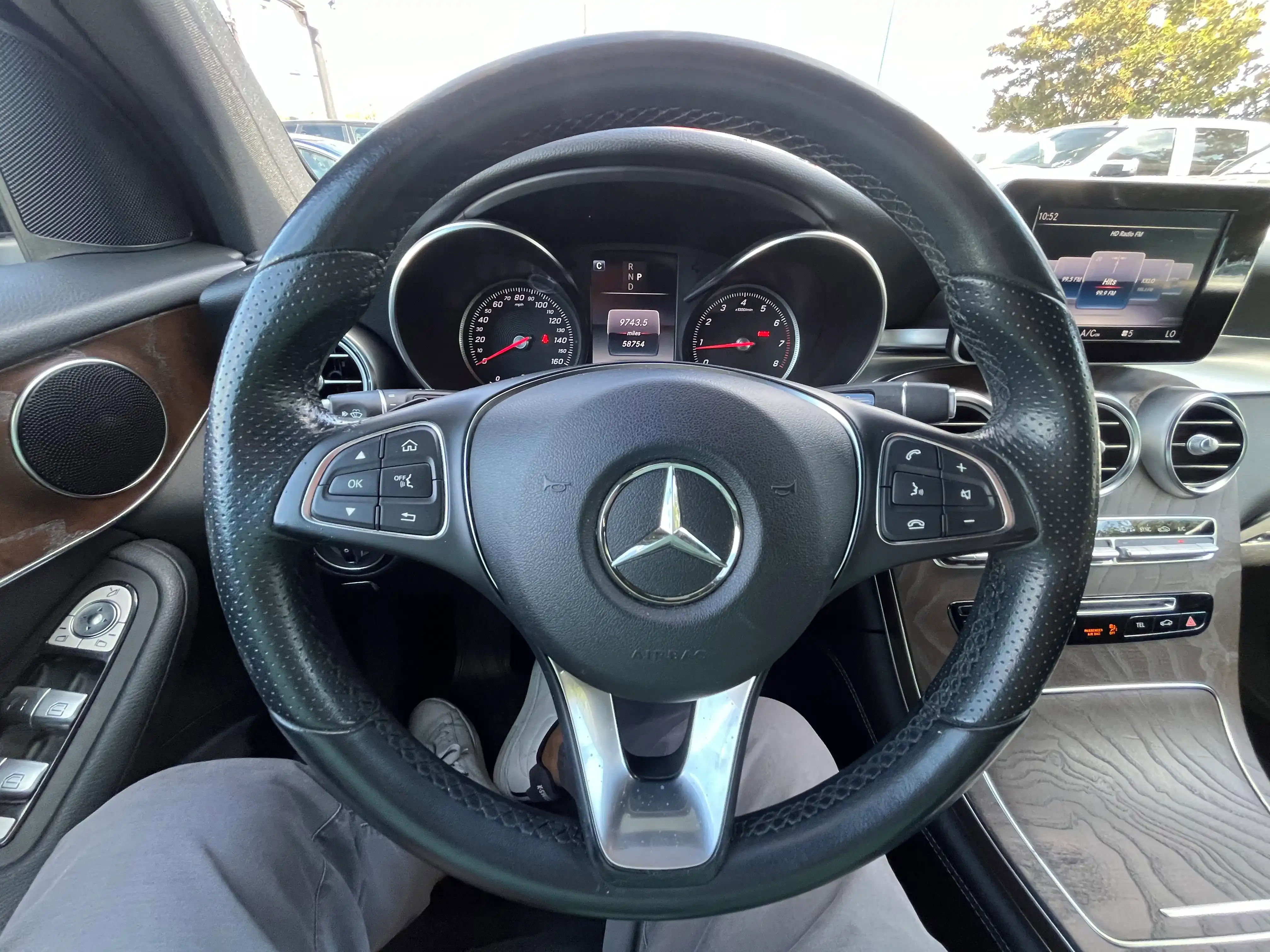 Vehicle image 42 of 70