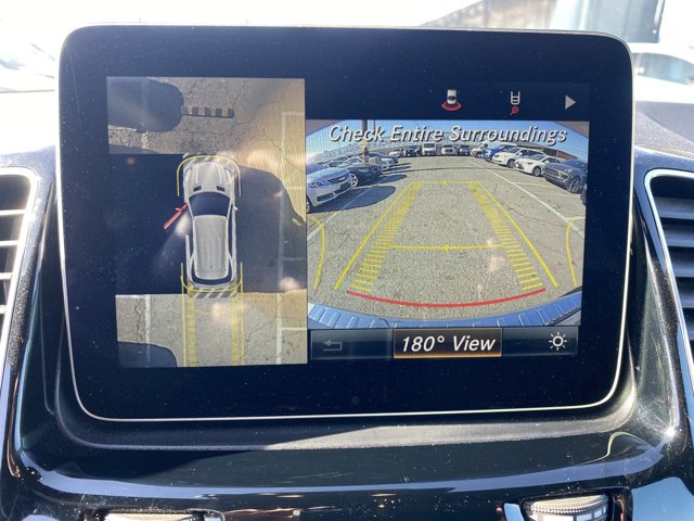 Vehicle image 13 of 25