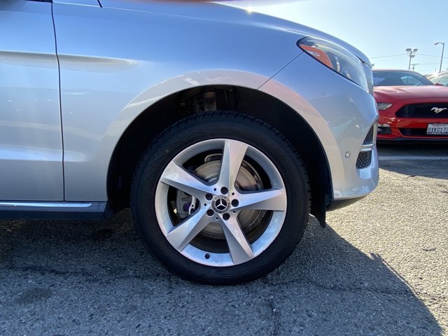 Vehicle image 25 of 25