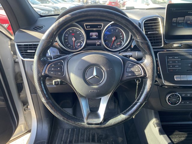 Vehicle image 11 of 25