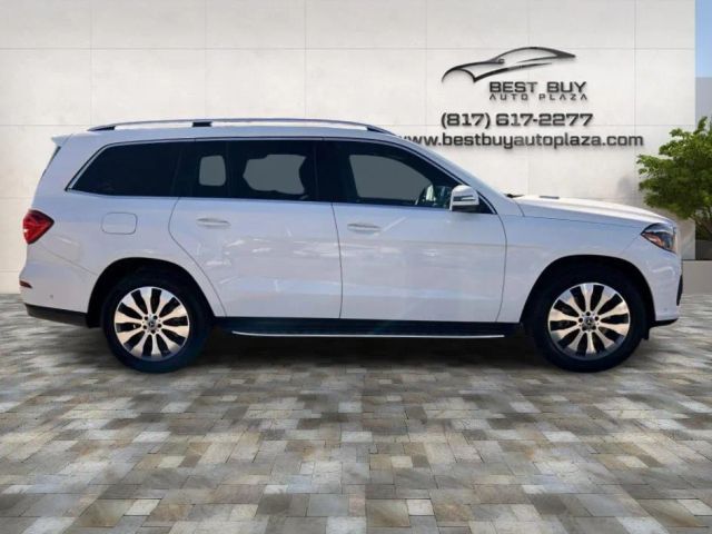 Vehicle image 4 of 50