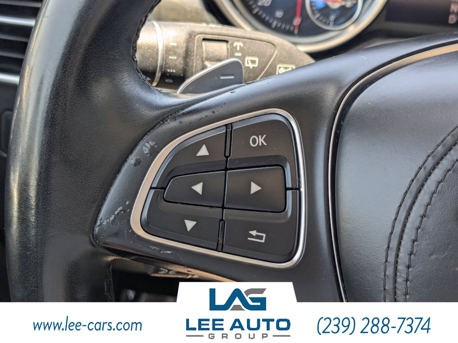 Vehicle image 22 of 30