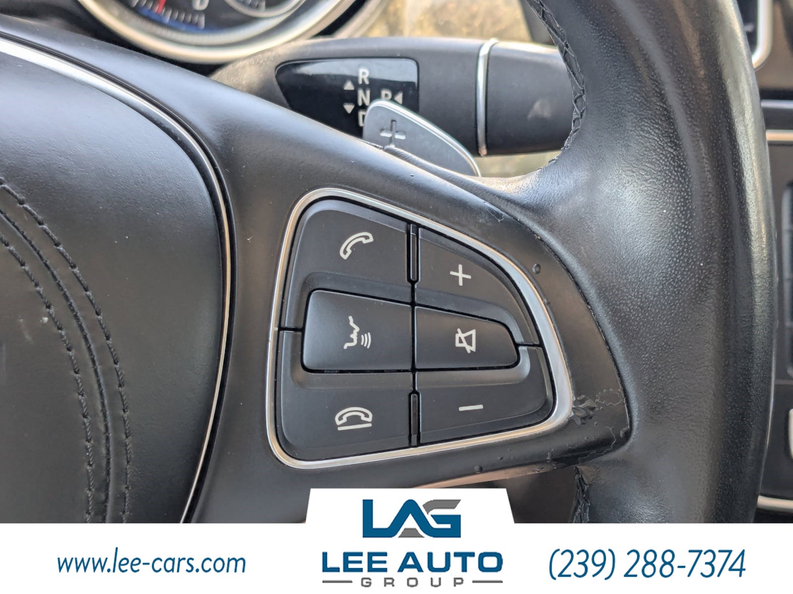 Vehicle image 23 of 30