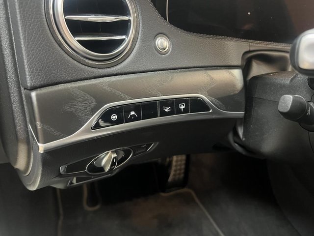 Vehicle image 20 of 36