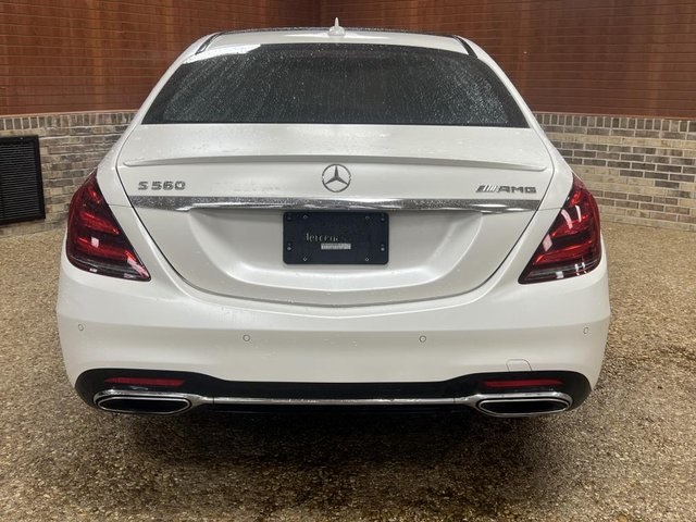 Vehicle image 9 of 36