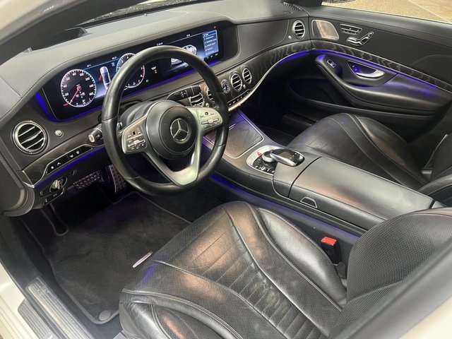 Vehicle image 22 of 36