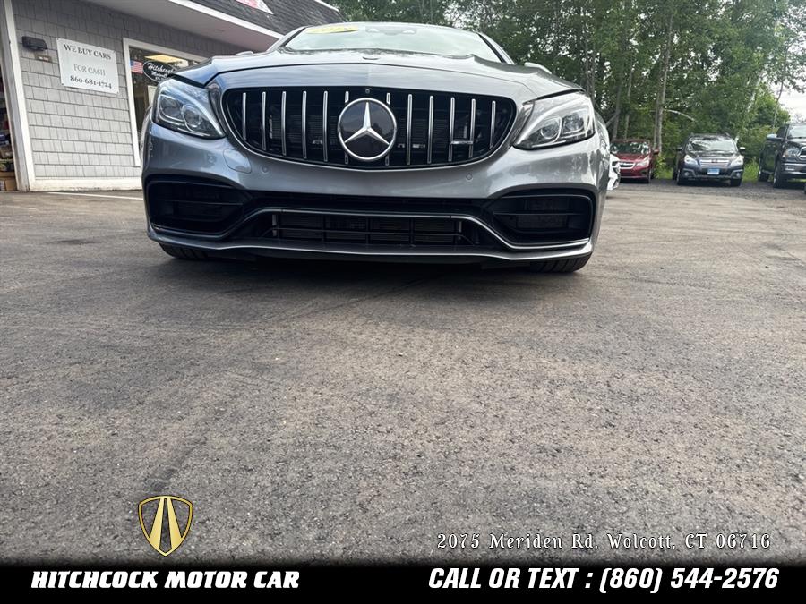 Vehicle image 34 of 70