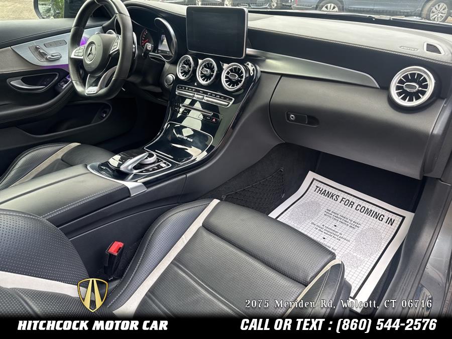 Vehicle image 38 of 70