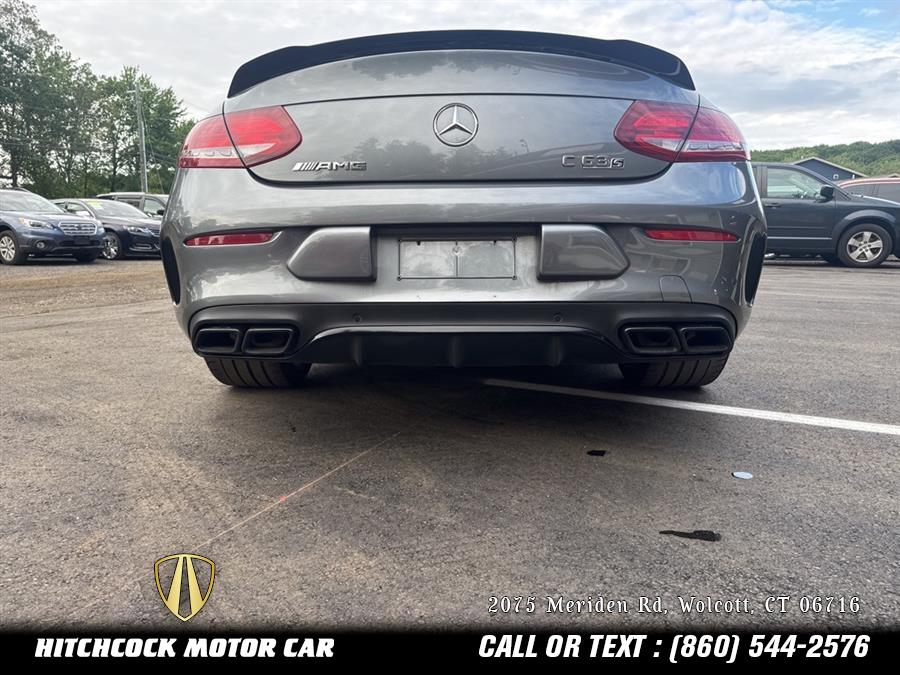 Vehicle image 15 of 70