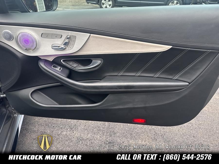 Vehicle image 46 of 70
