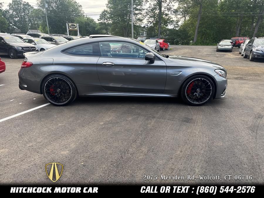 Vehicle image 10 of 70